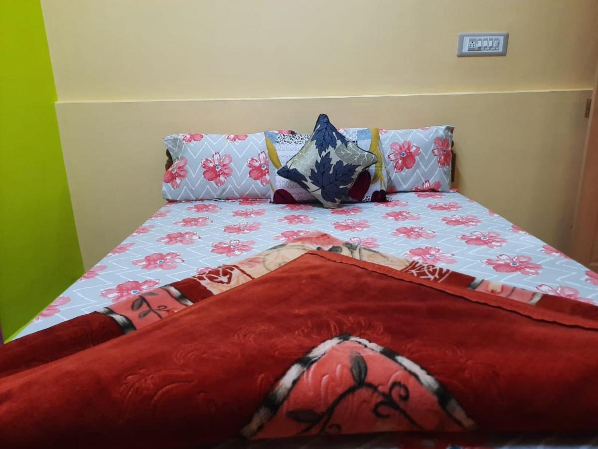 Green Land Estate Homestay 5 Rooms With Garden View Madikeri Bagian luar foto